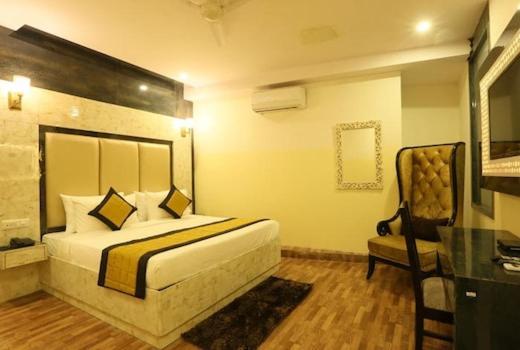 Hotel Plazzo Нью-Делі Екстер'єр фото
